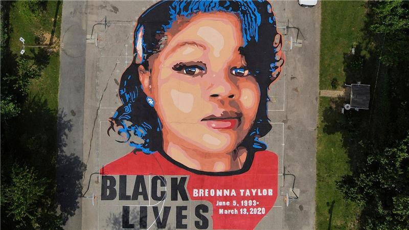 Breonna Taylor: US-Ministerium will nur einen Tag Haftstrafe Der Name der 26-jährigen Breonna Taylor wurde zu einem Symbol der Bewegung gegen Rassismus und Polizeigewalt. (Archivbild)
