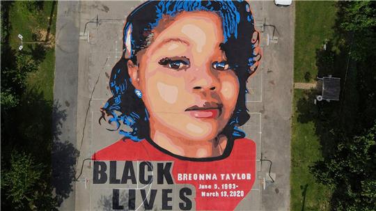 Der Name der 26-jährigen Breonna Taylor wurde zu einem Symbol der Bewegung gegen Rassismus und Polizeigewalt. (Archivbild)