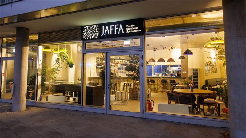 Syrischer Kurde eröffnet israelisches Restaurant Der Name des Restaurants geht auf Freiburgs Partnerstadt Tel Aviv zurück, die 1908 als Gartenvorstadt von Jaffa gegründet und dann 1950 mit Jaffa zu einer Stadtgemeinde vereinigt wurde.