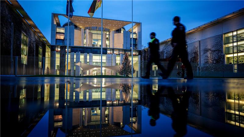 Koalition: Ergebnisse von Spitzentreffen am Morgen Der Ort des Spitzentreffen von Union und SPD: das Kanzleramt am frühen Abend.