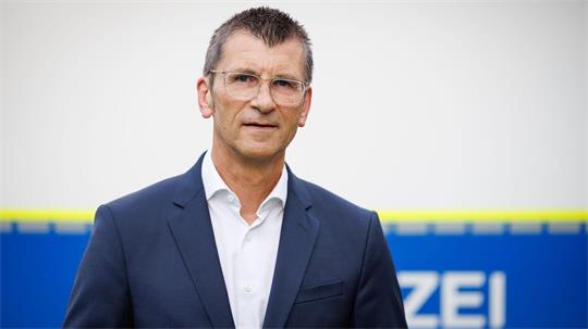 Der Osnabrücker Polizeipräsident Friedo de Vries ist besorgt wegen steigender Brutalität krimineller Banden. (Archivbild)