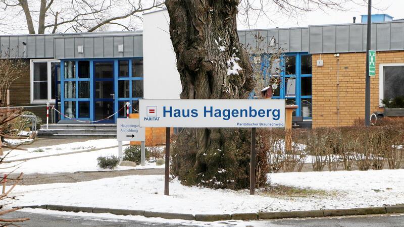 Was passiert mit dem Hornburger Haus Hagenberg für Suchtkranke? Der Paritätische Braunschweig investiert einen Millionenbetrag in das sanierungsbedürftige Hornburger Haus Hagenberg.
