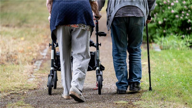 Deutschland altert rasant – Zahl der Rentner steigt deutlich Der Pflegebedarf wird aufgrund vieler Hochaltriger in Zukunft voraussichtlich ansteigen. (Symbolbild)