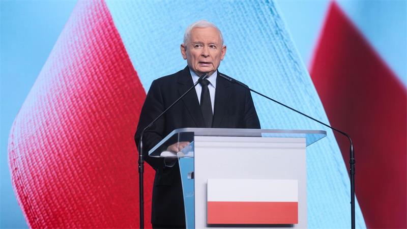Polens größte Oppositionspartei zerbricht Der PiS-Vorsitzende Jaroslaw Kaczynski stellte Morawiecki ein Ultimatum.