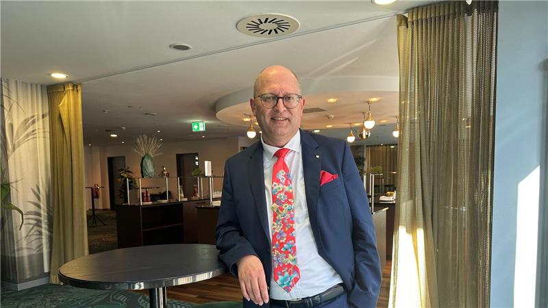 Der Präsident des Deutschen Lehrerverbandes, Stefan Düll, wünscht sich eine gesellschaftliche Debatte über Kindererziehung und die Verantwortung von Eltern, Politikerinnen und Politikern sowie Influencern als Vorbilder. (Archivfoto)