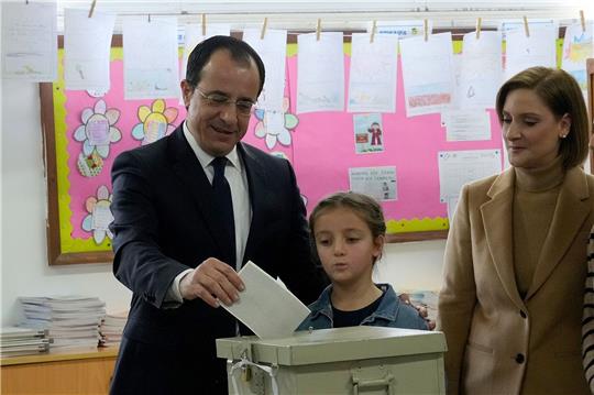 Der Präsidentschaftskandidat Nikos Christodoulides wird am kommenden Sonntag in einer Stichwahl antreten.