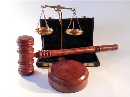 Der Prozess gegen den Familienvater gerät ins Stocken. Symbolfoto: Pixabay
