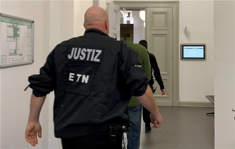 Feuerteufel-Prozess platzt vor dem Landgericht Braunschweig Der Prozess wegen schwerer Brandstiftung muss vor dem Landgericht Braunschweig von vorn beginnen.
