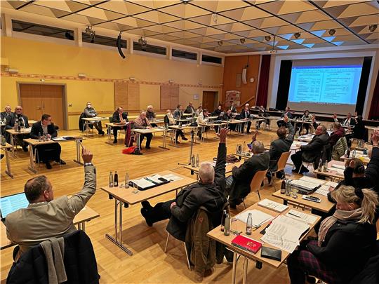 Der Rat entscheidet final, ob ein Vorschlag umgesetzt werden soll oder nicht. Er tagt stets öffentlich. Archivfoto: Schlegel