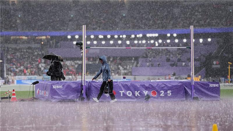 Neugebauer kürt sich zum Weltmeister - Staffel feiert Bronze Der Regen beeinträchtigte den Schlusstag.