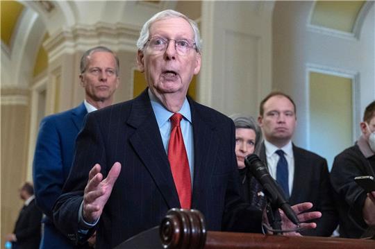 Der Republikaner Mitch McConnell will im November von seinem Spitzenamt im US-Senat zurücktreten.