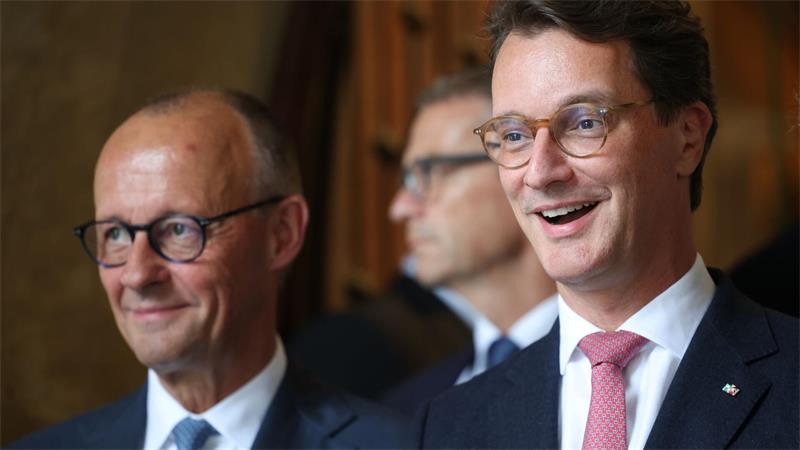 Merz: Wenn Deutschland wankt, dann wankt die Ukraine Der „Reservekanzler“ hatte viel Lob für den Kanzler übrig.