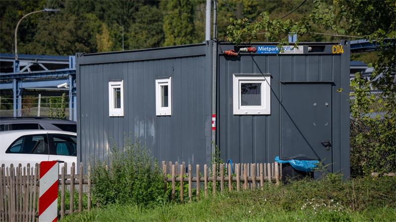 Der Rotlicht-Container in einem Trierer Gewerbegebiet ist inzwischen wieder abgebaut worden. (Archivbild)