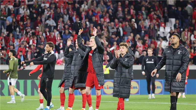 Der SC Freiburg steht vor dem Halbfinal-Einzug in der Europa League.