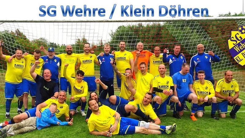 Der SG Wehre/Klein Döhren feiert nach dem 2:1 am letzten Spieltag bei der SG Braunlage/Hohegeiß den Aufstieg in die 2. Nordharzklasse.