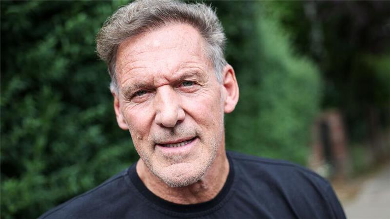 Der Schauspieler Ralf Moeller hatte sein Penthouse an der Küste vorsichtshalber verlassen und ist in einem Hotel untergekommen. (Archivbild)