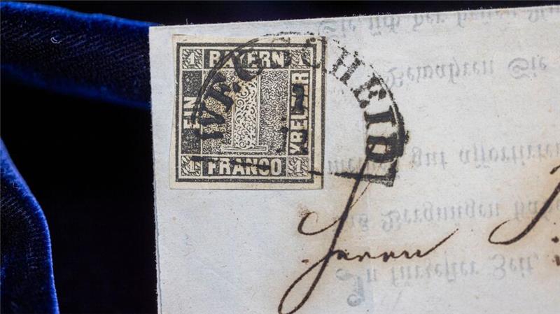 Der „Schwarze Einser“ war die erste Briefmarke in Deutschland. 