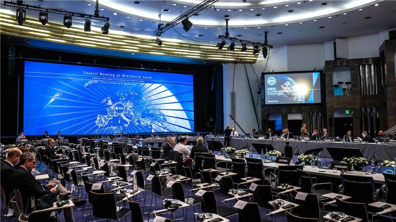 Unabhängigkeit und Wachstum: Esa will in Bremen Rekord-Etat Der Sitzungssaal am Vorabend der Esa-Ministerratstagung.