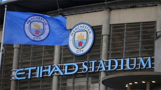 Der Skandal um Man City erschüttert den englischen Fußball. (Archivbild)