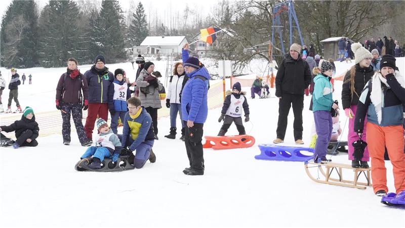 Der Skiclub bittet zum Wettrodeln