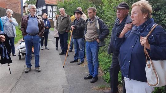 Der „Spaziertreff“ in Ostharingen kommt bei vielen Bürgern gut an.