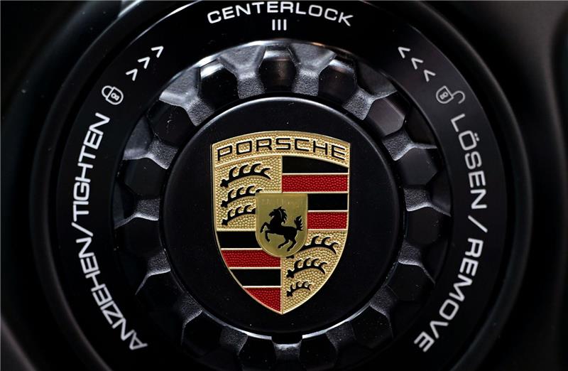 Der Sportwagenbauer Porsche hat im dritten Quartal mehr Geschäft gemacht als erwartet.