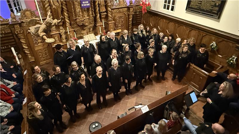 Der St.-Nicolai-Frauenchor tritt in der Schlewecker Dorfkirche auf.