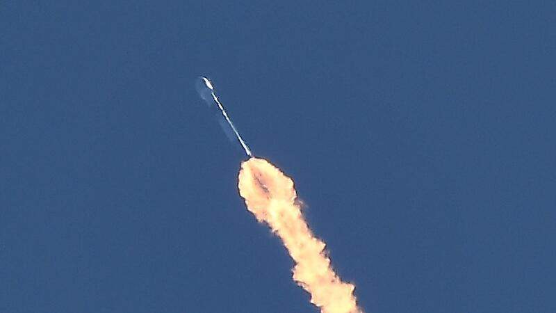 Der „weiße Drache“ fliegt: Esa-Mission „Earthcare“ im All Der Start des Erdbeobachtungssatelliten „Earthcare“ ist geglückt.