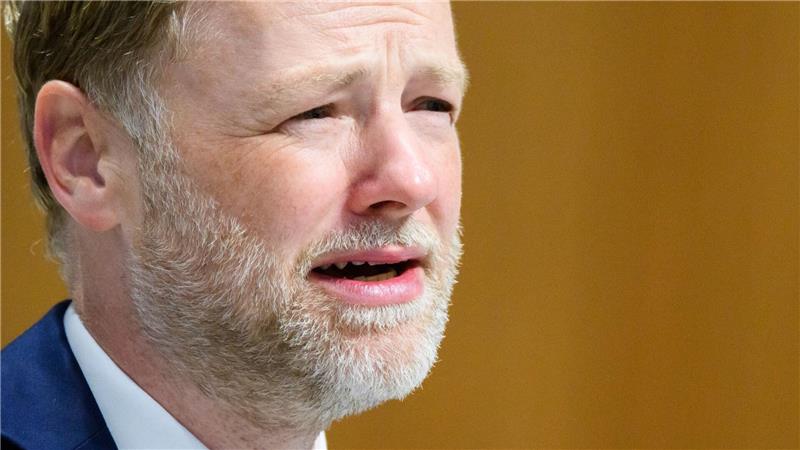 Finanzminister gegen Stellenabbau im öffentlichen Dienst Der Stellenzuwachs geht laut Finanzminister Gerald Heere vor allem auf Schulen zurück. (Archivbild)