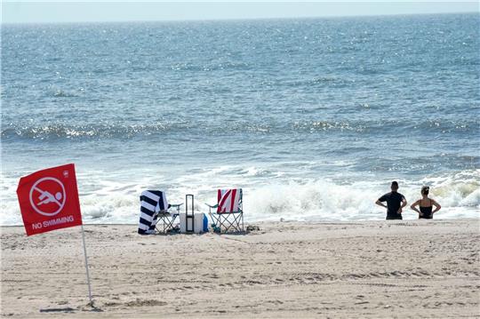 Der Strand von Rockaway wurde nach einem Hai-Angriff für einen Tag gesperrt.