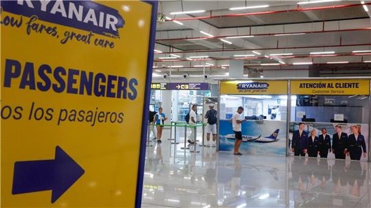 Der Streik des Bodenpersonals für Ryanair in Spanien hatte zunächst kaum Auswirkungen für die Passagiere. Es gab leichte Verspätungen, aber von gestrichenen Flügen wurde nichts bekannt. 