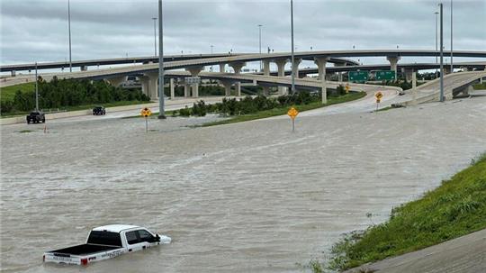 Der Sturm „Beryl“ ist durch den US-Bundesstaat gezogen und für Überschwemmungen gesorgt.