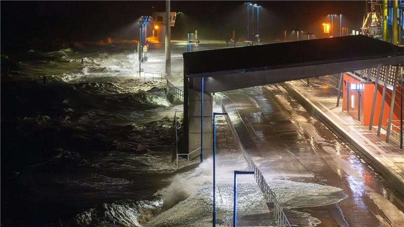Der Sturm sorgte teils für Überschwemmungen.
