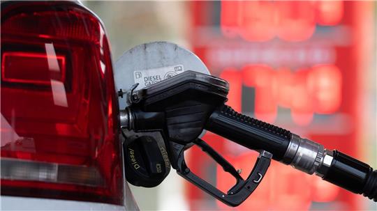 Der Tankrabatt kommt. (Symbolbild)