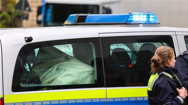 Messerangriff in Witten - 40-Jähriger soll vor Haftrichter Der Tatverdächtige wurde gefasst.