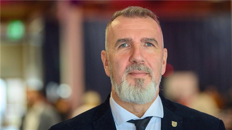 BSW komplettiert seine Spitze - ohne den Thüringer Schütz Der Thüringer Steffen Schütz wandte sich gegen Kritik an seinem Landesverband.