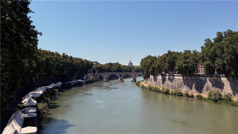 Der Tiber, ein Badegewässer?