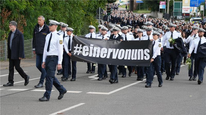 Getöteter Polizist in Völklingen – Anklage erhoben Der Tod hatte für viel Anteilnahme gesorgt. (Archivbild)