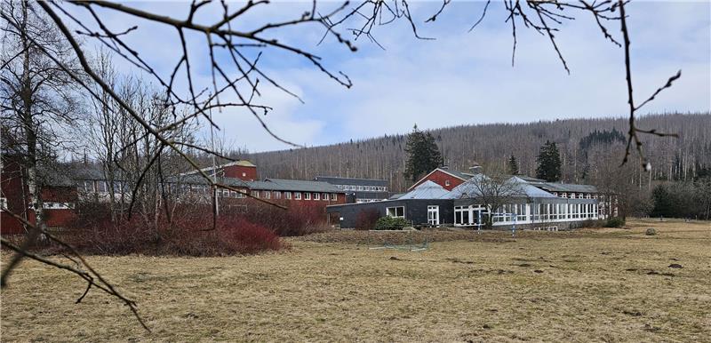Der Trägerverein des Internationalen Hauses Sonnenberg, einem Gebäudeensemble bei St. Andreasberg, hat vorläufige Insolvenz angemeldet.  Foto: Potthast