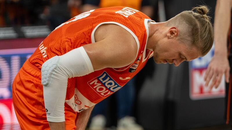 Titelverteidiger Ulm in den Playoffs raus - Bayern weiter Der Traum vom Verteidigen der Meisterschaft ist für Kapitän Thomas Klepeisz und ratiopharm Ulm frühzeitig geplatzt.