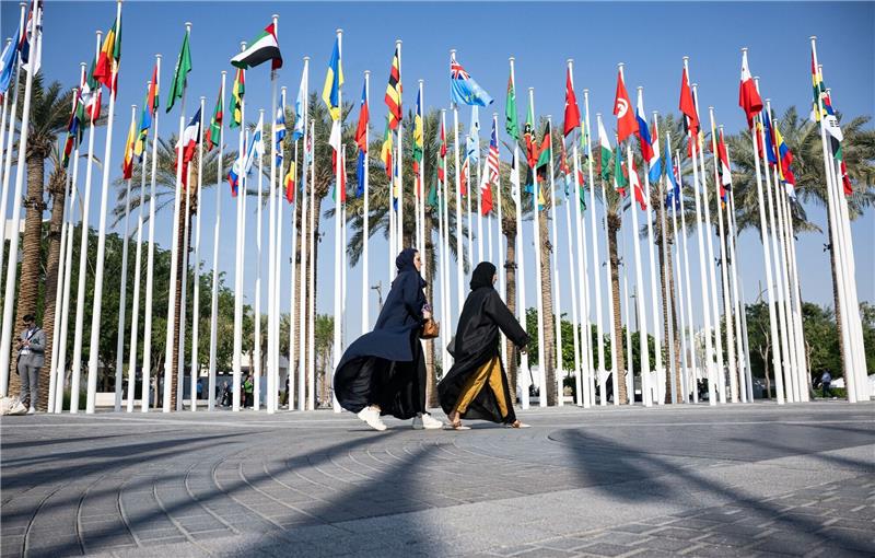 COP28: Fossiler Ausstieg fehlt im Entwurf für Abschlusstext Der UN-Klimagipfel in Dubai soll morgen zu Ende gehen - sollte er nicht verlängert werden.