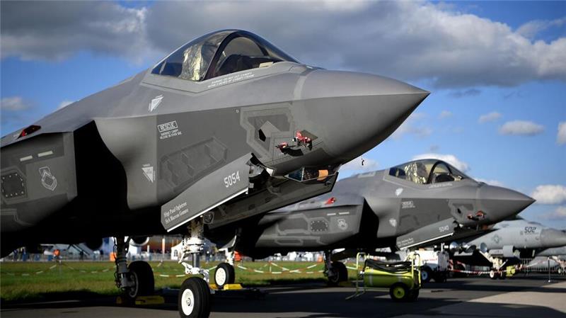 Kriege kurbeln Verkaufszahlen von Rüstungskonzernen an Der US-Konzern Lockheed Martin, der unter anderem die F-35-Kampfjets herstellt, bleibt das größte Rüstungsunternehmen der Erde. (Archivbild)
