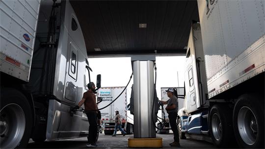 Der US-Preis für Diesel hat die 6-Dollar-Marke erreicht. (Archivfoto)