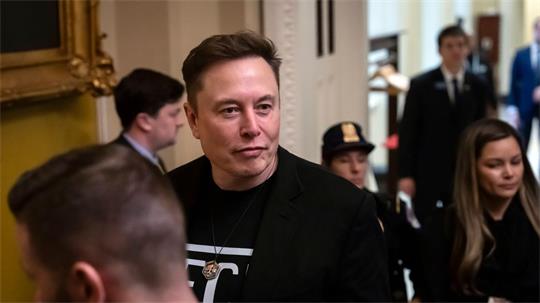 Der US-Tech-Milliardär Elon Musk wirft dem ukrainischen Militär vor, sein Satelliteninternet Starlink unerlaubt für militärische Angriffe auf russische Ziele genutzt zu haben. (Archivbild)