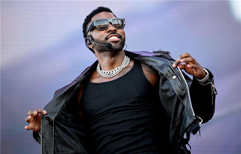 Der US-amerikanische Sänger Jason Derulo steht beim Lollapalooza Festival Berlin auf der Bühne.