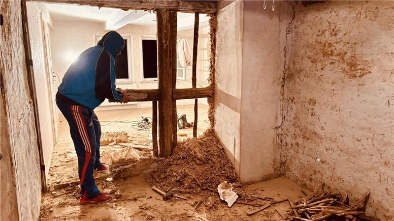 Wie Besucher in Beuchte bald in die Zeit Tante Emmas reisen können Umbauarbeiten in altem Haus