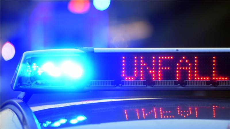 Der Unfall ereignete sich zwischen den Anschlussstellen Hedemünden und Lutterberg. (Symbolbild)