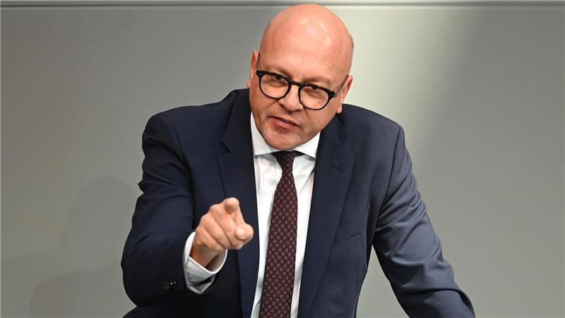 Mehr Einbürgerungen - Unionspolitiker für strengere Regeln Der Unionspolitiker Alexander Throm spricht sich für Verschärfungen im Einbürgerungsrecht aus. (Archivbild)