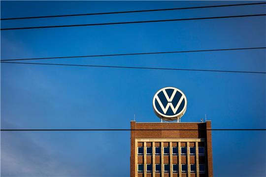 Der VW-Verwaltungsapparat umfasst rund 40.000 Büroangestellte in Marke und Konzern.