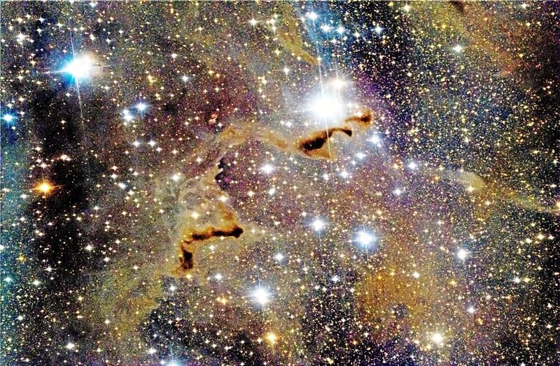 Sternwarte lädt zum Astroabend nach St. Andreasberg Der Verein Sternwarte bietet am 2. März neben Astro-Vorträgen auch einen Blick durchs Teleskop in den Nachthimmel an. Foto: Verein Sternwarte/Frank Klauenberg